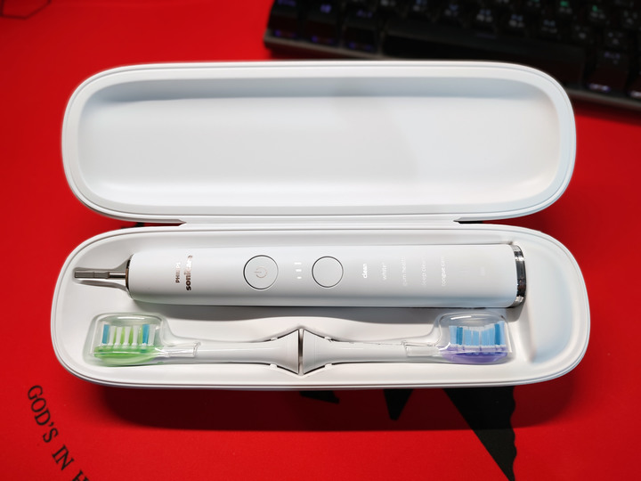 「自信鑽白、極度潔淨！」飛利浦 Philips Sonicare 智能鑽石機開箱！