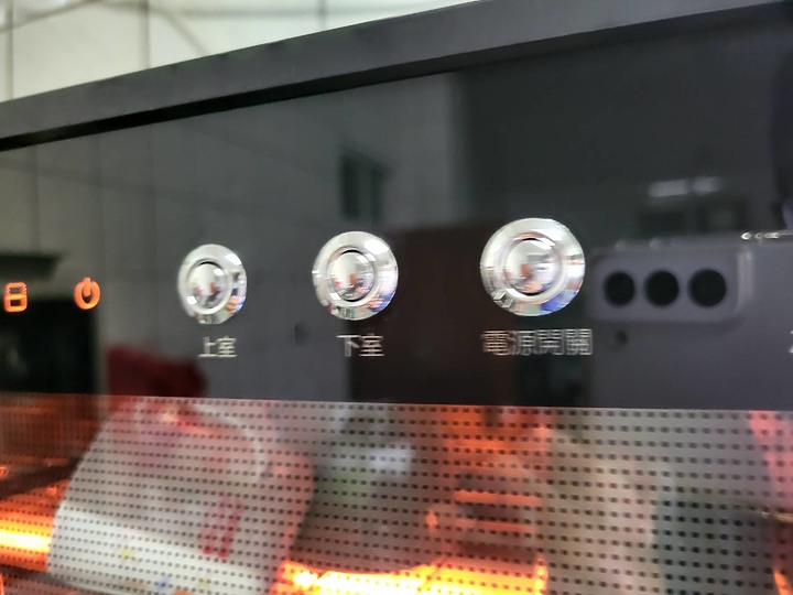 略雷? 【Haier 海爾】紅外線光波食具消毒櫃（烘碗機） ZTD100-A 光波物理消毒