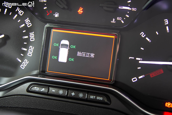 Citroen Berlingo Feel M短軸七人座試駕∣短歸短 用途還是很多元