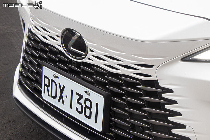 Lexus RX 450h+ 豪華版試駕｜唯有懂得精打細算，方能接納務實之選！