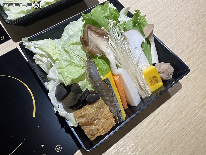 【小惡魔好玩兔U】寒流來襲必吃鍋~用餐超有氣氛的參木鍋物【台北市松山區｜民生東路五段】