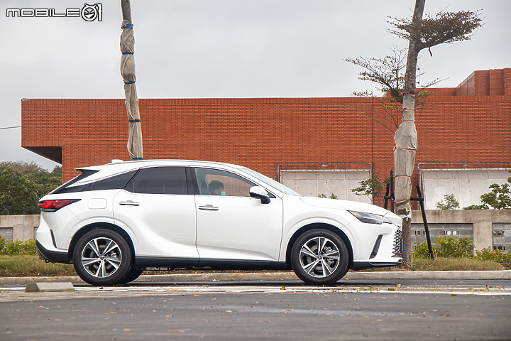 Lexus RX 450h+ 豪華版試駕|唯有懂得精打細算,方能接納務實之選!