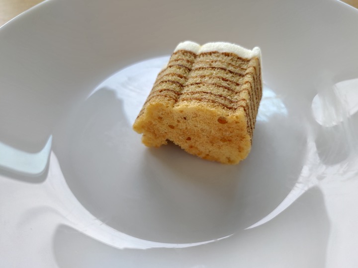 【小惡魔好玩兔U】【食記】玉兔迎春 金澤萬久-型ぬきバウム (造型年輪蛋糕)