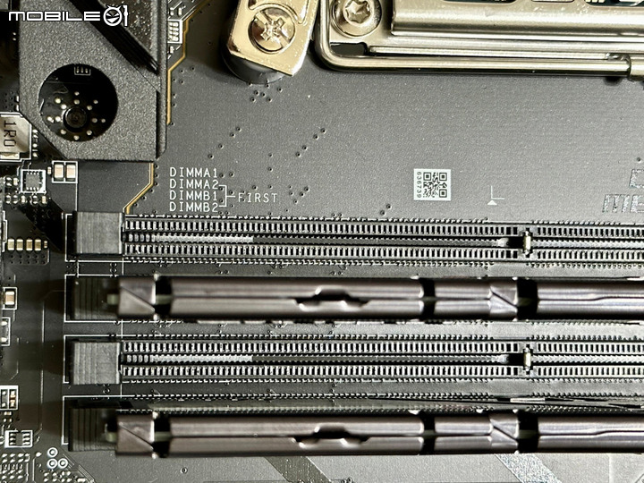 [心得]十年一換 AMD 7950X與MSI B650 Carbon