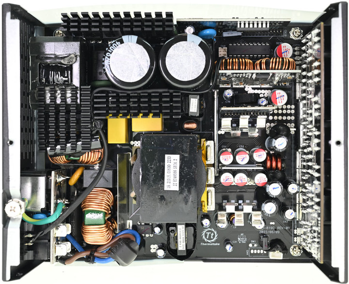 thermaltake TOUGHPOWER GF3 1650W金牌全模組化電源開箱