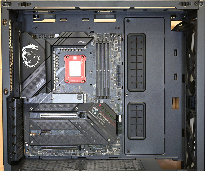 LIAN LI聯力LANCOOL 216 RGB機殼開箱