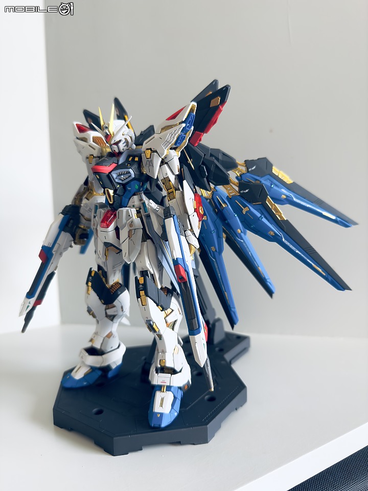 [不自量力的作品分享-VI] MGEX 1/100 STRIKE FREEDOM GUNDAM