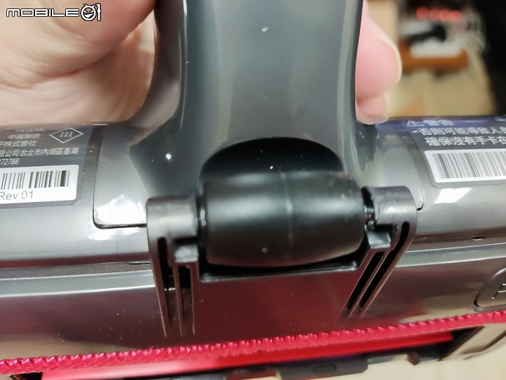 【 體驗分享 】蒸於至善的智慧清掃大平台， LG CordZero A9TS WiFi 無線蒸氣濕拖吸塵器簡單試用心得！