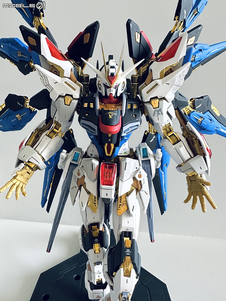 [不自量力的作品分享-VI] MGEX 1/100 STRIKE FREEDOM GUNDAM