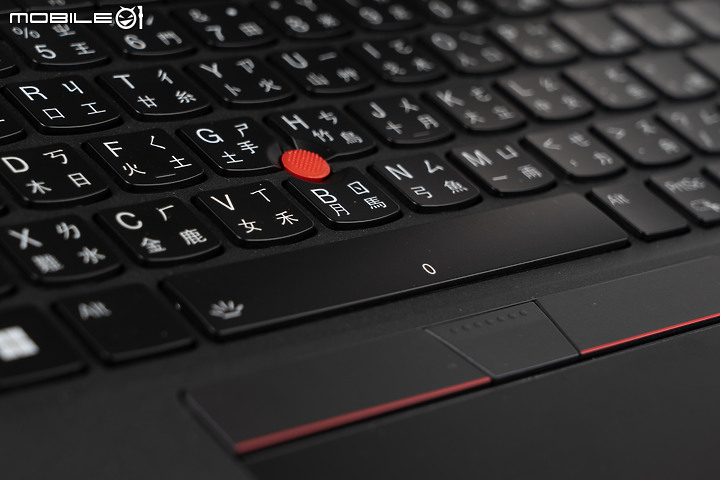 Lenovo ThinkPad X13s 測試報告｜續航力超群的輕巧 ARM 筆電！