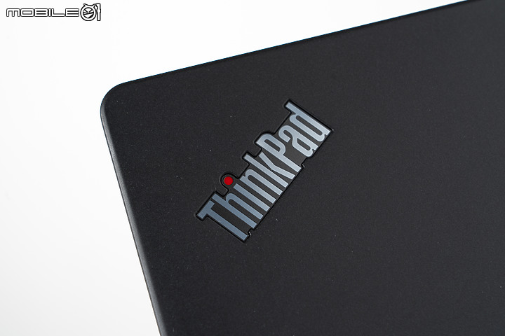 Lenovo ThinkPad X13s 測試報告｜續航力超群的輕巧 ARM 筆電！