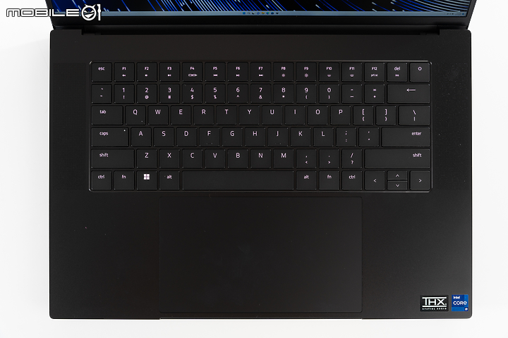 Razer Blade 16 測試報告|RTX 4090 打造靈刃電競效能之鋒