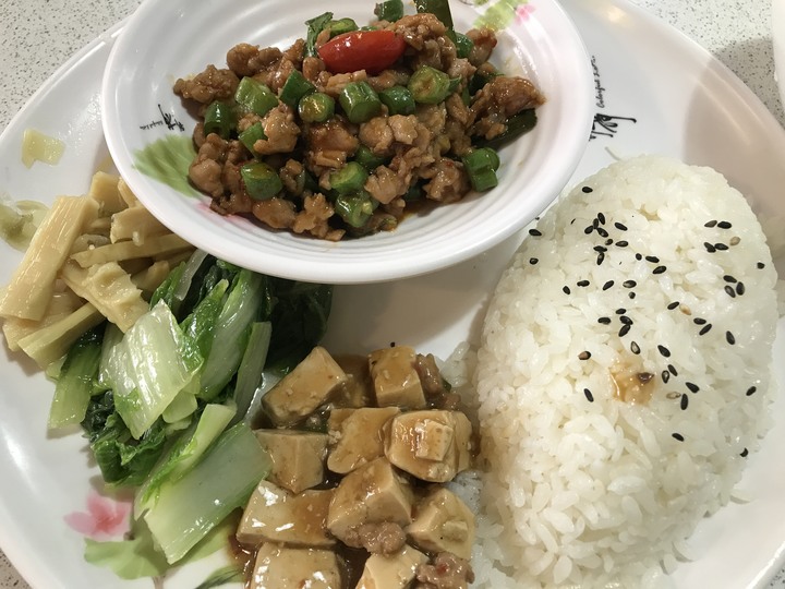 革命前夕之臨時起意摩托車環島旅行