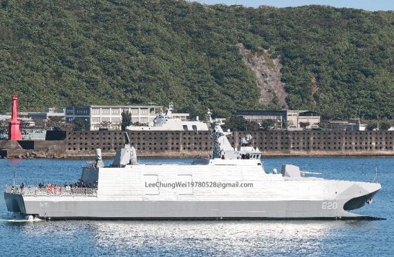 富江來了！海軍沱江級富江軍艦首次海試