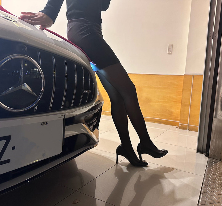 [開箱]W206 One Man One Engine AMG C43 4MATIC