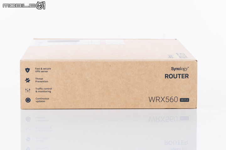 Synology WRX560 無線路由器開箱實測 以可擴充功能提供家庭網路更可靠選擇