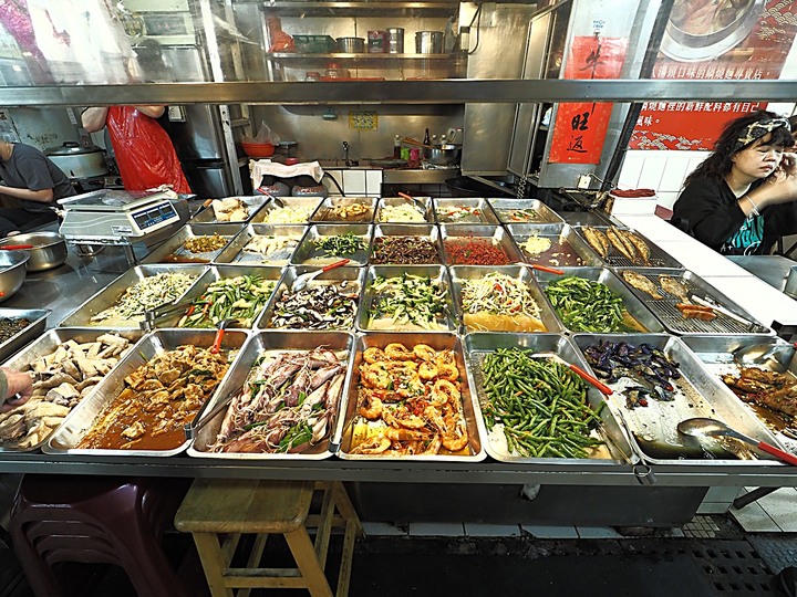 仁愛區 仁愛市場、鈺刺身丼、海洋廣場與林開郡洋樓 — 春日暖陽下之港都美食之旅