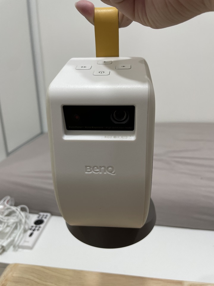 微型投影機的對決之 - 沒比較沒傷害BenQ GV30 pk Warpple LS5