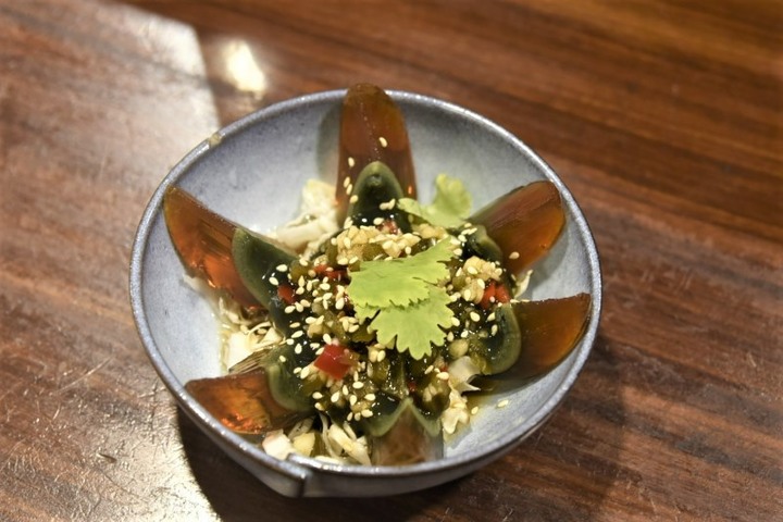 萬華巷弄美食「淡麗系」清雞湯拉麵 老雞湯麵三段吃法多層次