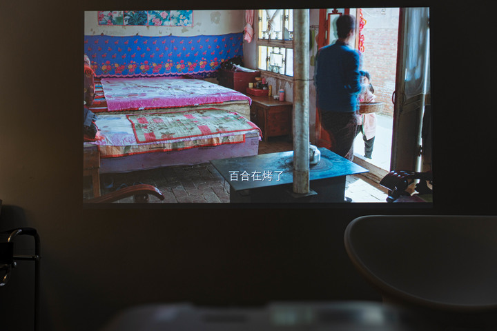 【開箱】如果你正準備選一台電視，這台Epson EH-TW6250 4K HDR投影機或許會更加適合你！