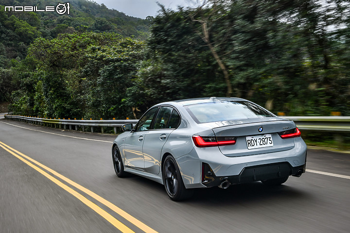 BMW 330i Sedan小改款試駕 │ 敢堅持也願意妥協,最終方能羽化成蝶!