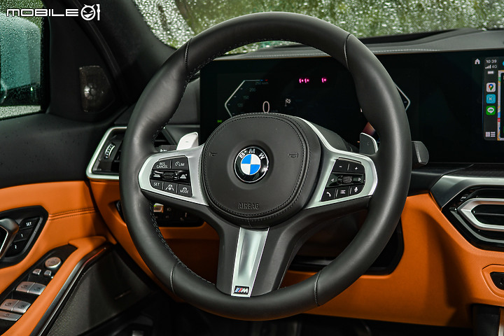 BMW 330i Sedan小改款試駕 │ 敢堅持也願意妥協,最終方能羽化成蝶!