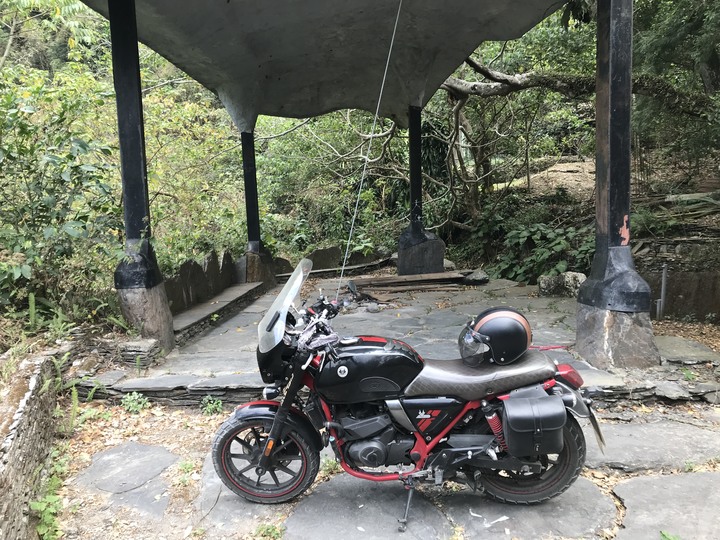 革命前夕之臨時起意摩托車環島旅行