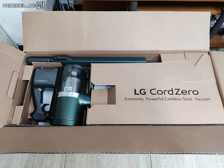 【 體驗分享 】蒸於至善的智慧清掃大平台， LG CordZero A9TS WiFi 無線蒸氣濕拖吸塵器簡單試用心得！