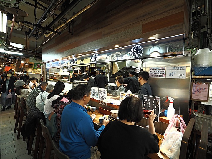 仁愛區 仁愛市場、鈺刺身丼、海洋廣場與林開郡洋樓 — 春日暖陽下之港都美食之旅