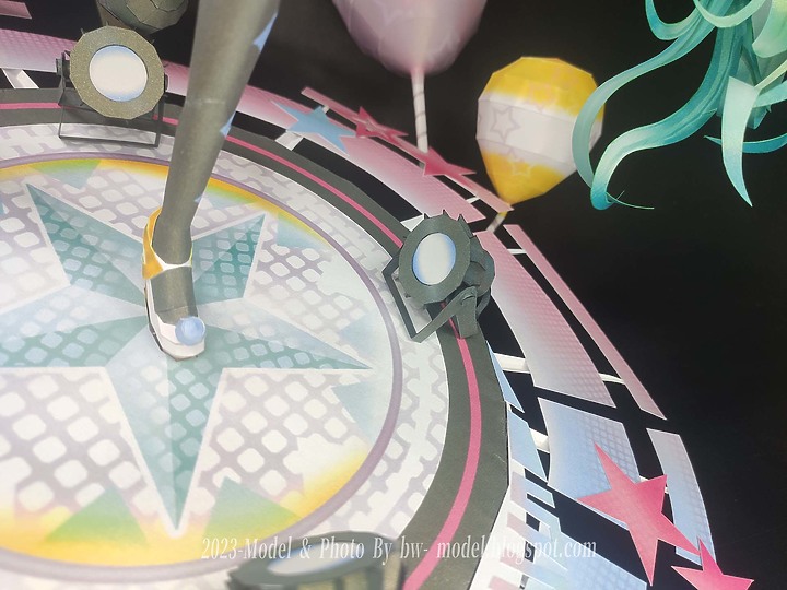 點我看大圖 VOCALOID 初音未來(魔法未來2019 Ver.) 紙模型 製作 Paper Craft ペーパークラフト