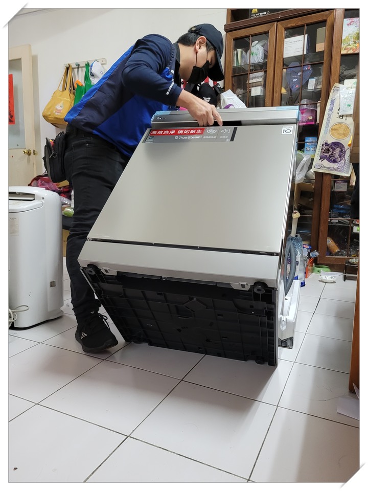 送給自己2023年的禮物-LG QuadWash™ Steam四方洗蒸氣洗碗機