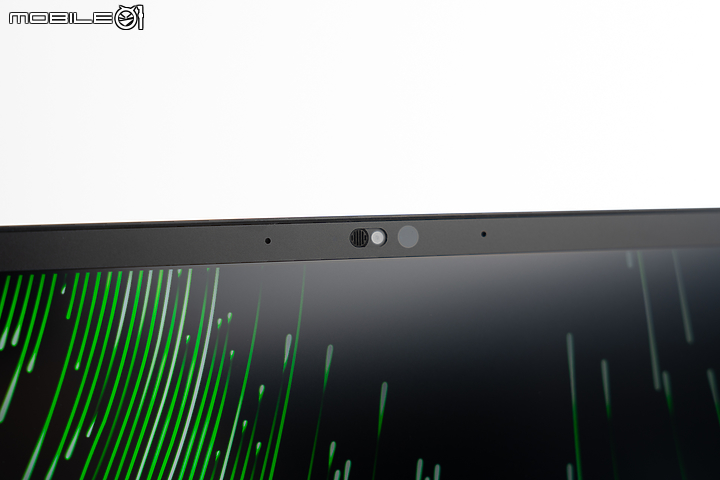 Razer Blade 16 測試報告|RTX 4090 打造靈刃電競效能之鋒