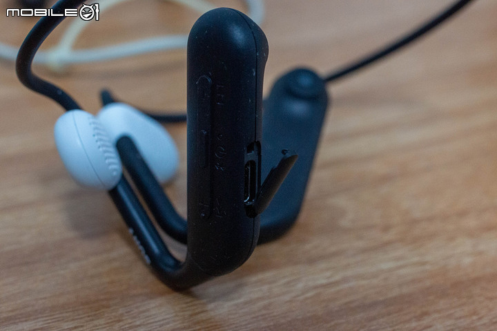 SONY WI-OE610 離耳式耳機開箱