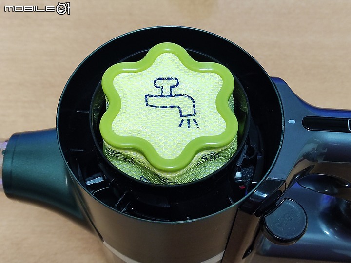 【 體驗分享 】蒸於至善的智慧清掃大平台， LG CordZero A9TS WiFi 無線蒸氣濕拖吸塵器簡單試用心得！