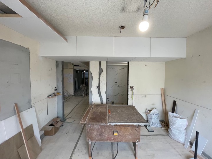 鈊沐室內設計Ｘ【老屋開箱】設計師長輩自宅屋齡四十五年老屋翻新，施工細節與注意事項分享～