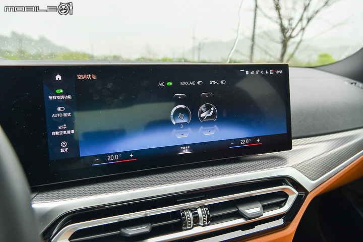 BMW 330i Sedan小改款試駕 │ 敢堅持也願意妥協，最終方能羽化成蝶！