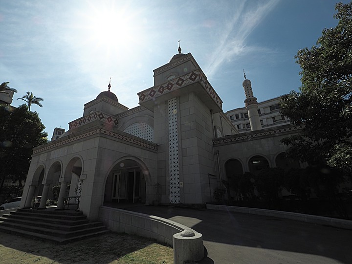 清真寺、夏慕思清真手作、永康街商圈、青田街日式建築群、溫州街蘿蔔絲餅 — 臺北市區半天小旅行