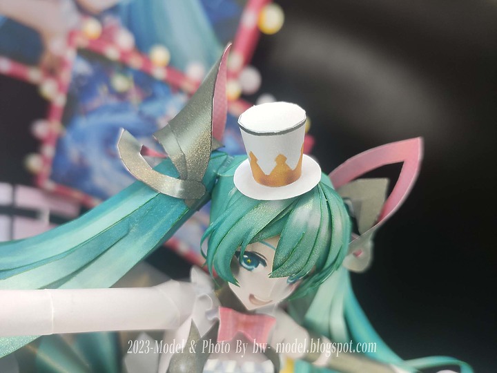 點我看大圖 VOCALOID 初音未來(魔法未來2019 Ver.) 紙模型 製作 Paper Craft ペーパークラフト