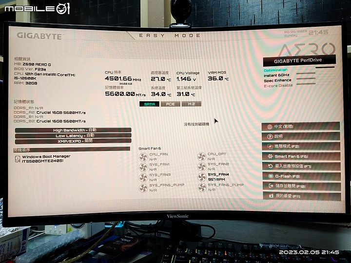 點我看大圖 蛋糕爸爸的奇幻開箱之旅(下)~高速快感黑白配 Crucial DDR5 5600 16GB*2