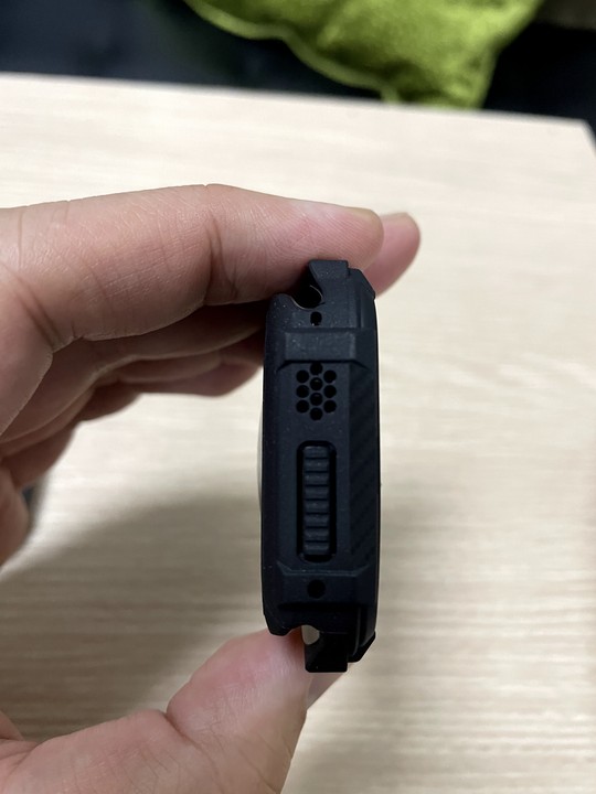 老調重彈~Apple Watch Ultra 保護