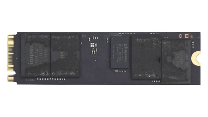 點我看大圖 開箱 Kingston FURY Renegade 2TB SSD,桌機組裝使用,準備進入 R9 7900X 服役