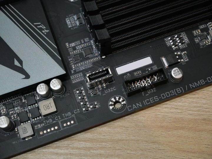 雙鷹出擊 i5-13500 配 B760 搭載 RTX 4070Ti