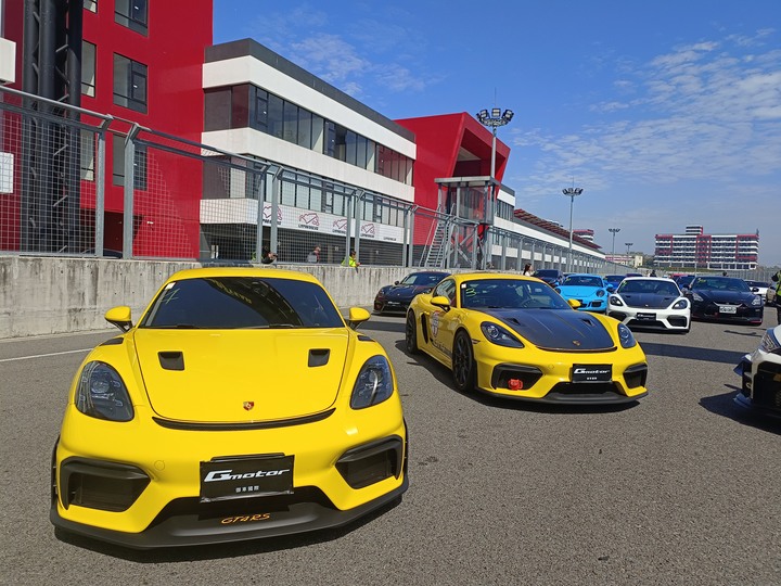 Porsche GT4 RS 升級套件 Gmotor 麗寶賽車場 Track Day 活動 雲集熱血愛車分子 頂級規格賽道體驗