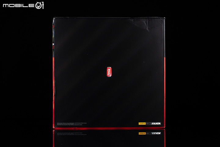 realme 10 Pro可口可樂聯名版圖賞｜經典樣貌重新登場！