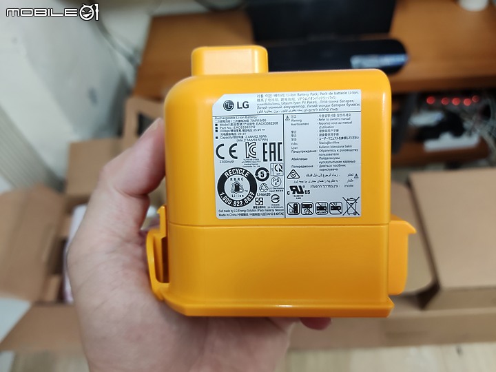 【 體驗分享 】蒸於至善的智慧清掃大平台， LG CordZero A9TS WiFi 無線蒸氣濕拖吸塵器簡單試用心得！