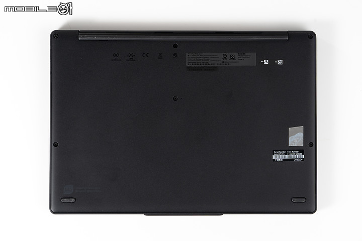 Lenovo ThinkPad X13s 測試報告｜續航力超群的輕巧 ARM 筆電！