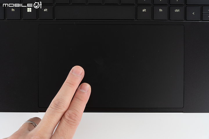 Razer Blade 16 測試報告|RTX 4090 打造靈刃電競效能之鋒