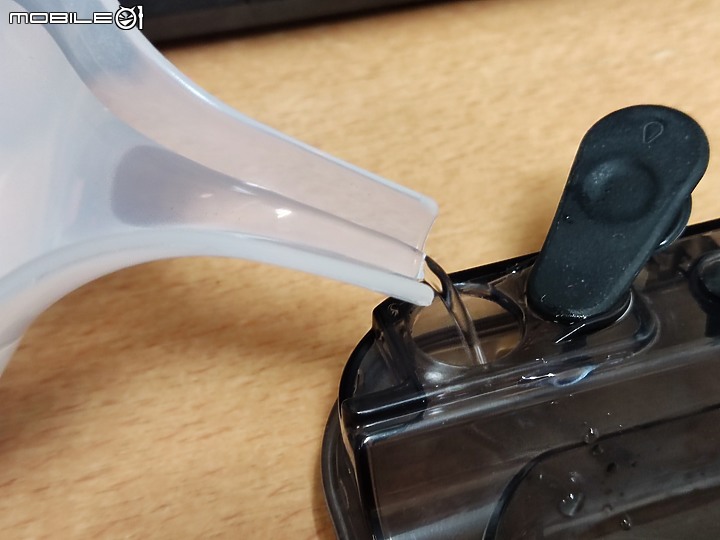 【 體驗分享 】蒸於至善的智慧清掃大平台， LG CordZero A9TS WiFi 無線蒸氣濕拖吸塵器簡單試用心得！