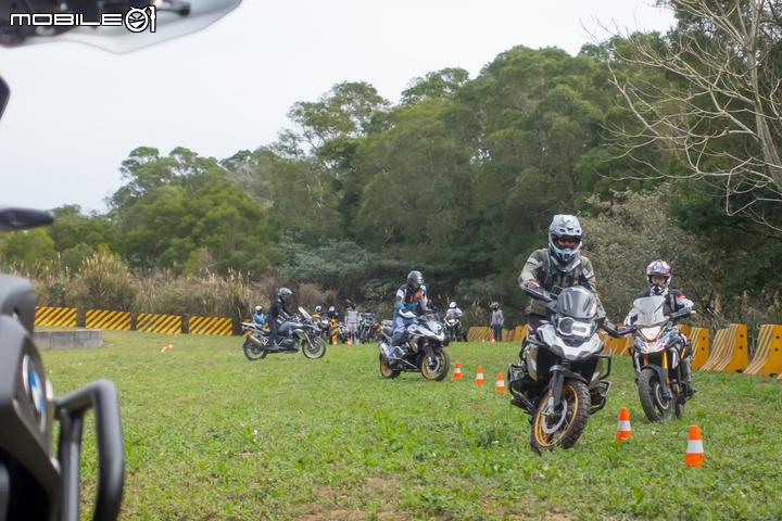 BMW Motorrad GS 點燃你的越野魂！車主限定 GS Series Off-Road Training