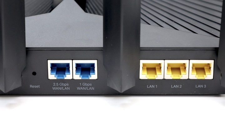 一斤半科技大閘蟹 TP-Link Archer AX95 準旗艦 WiFi 6 AX7800 機種